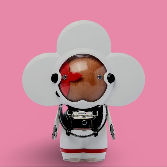 Louis Vuitton Other - Louis Vuitton Vivienne Spaceman White
